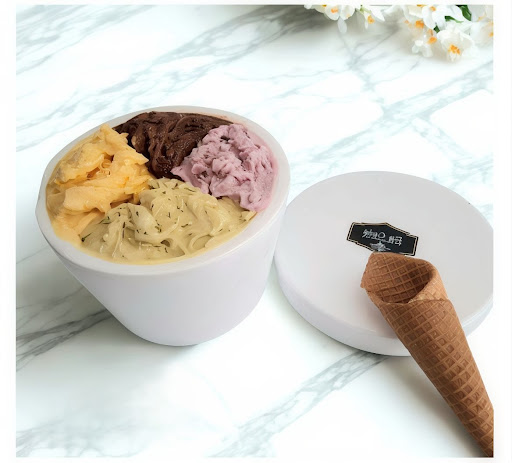 DE CAIO Heladería Artesanal