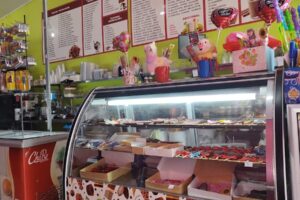 Tentaciones-Pizzeria y Heladeria